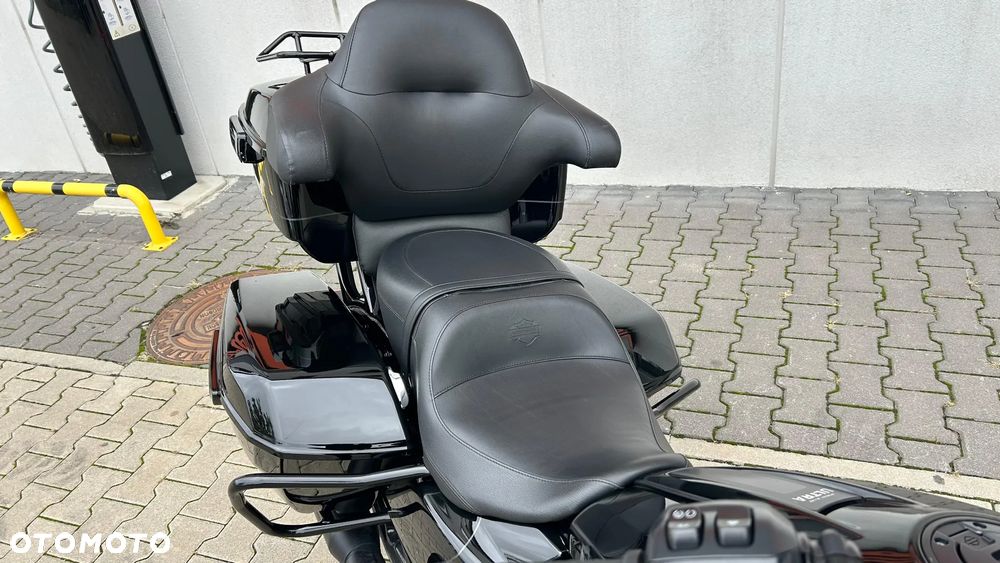 Harley-Davidson Touring Street Glide - 8