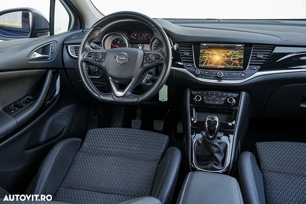 Opel Astra - 16