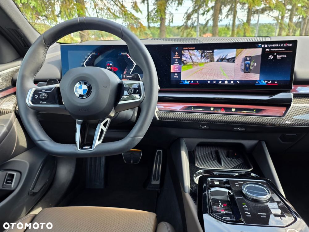 BMW Seria 5 540d xDrive mHEV M Sport - 14