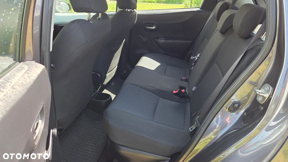 Toyota Yaris Hybrid 100 Premium EU6 - 5