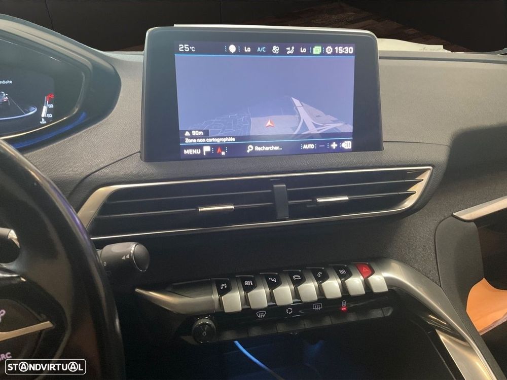 Peugeot 3008 - 8