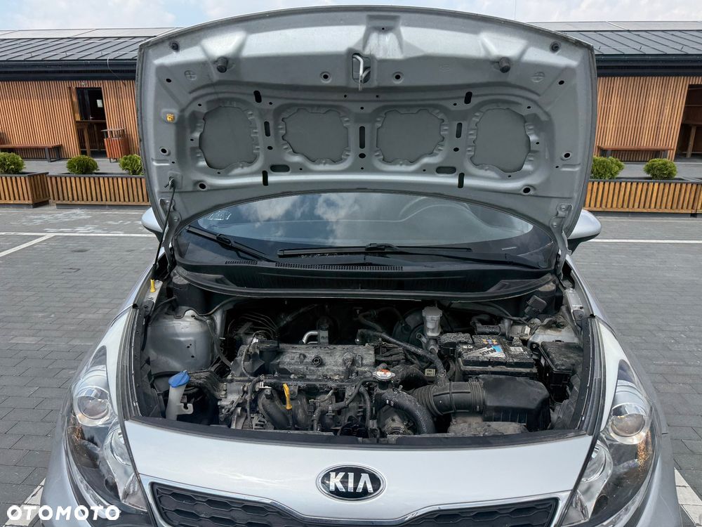 Kia Rio 1.2 M - 18