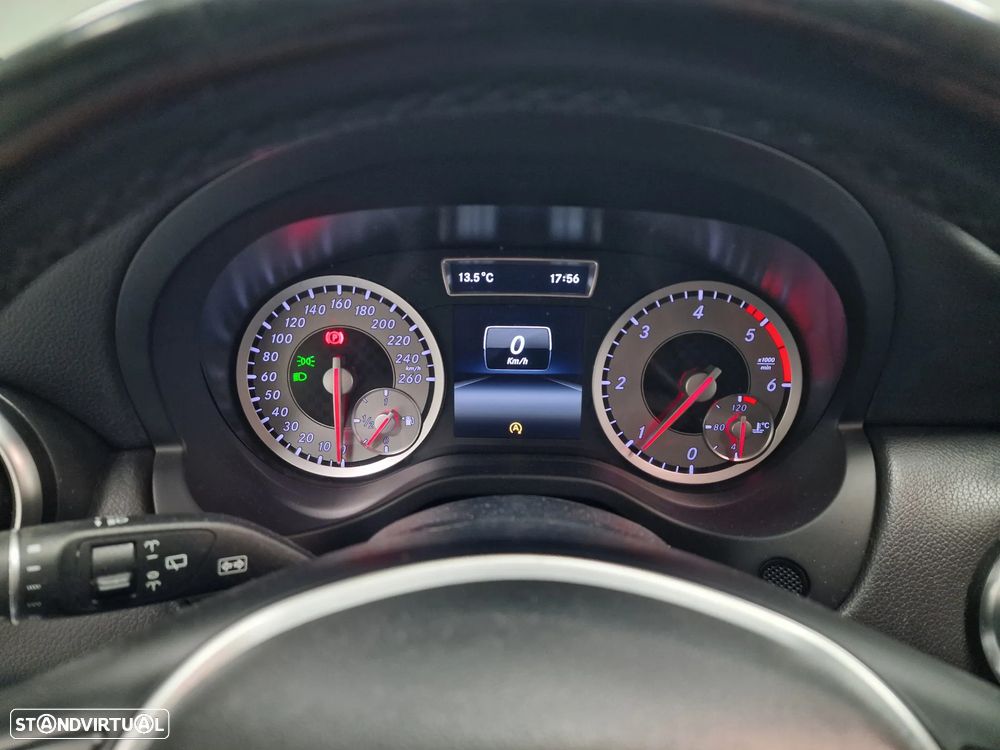 Mercedes-Benz A 180 CDI BE AMG Line - 50