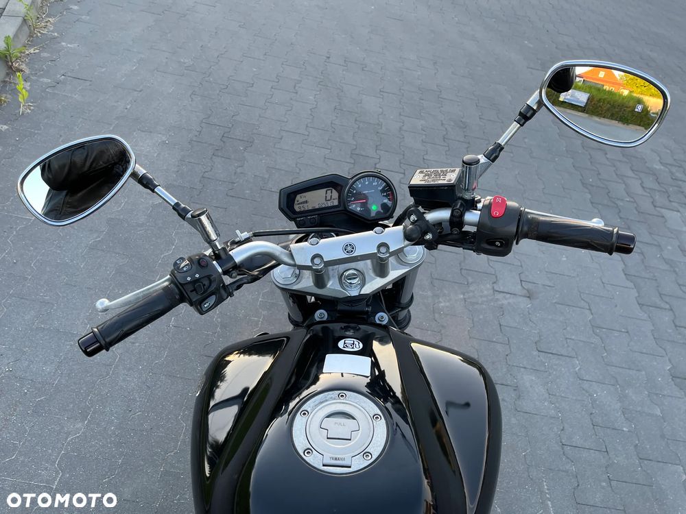 Yamaha FZ6 - 8