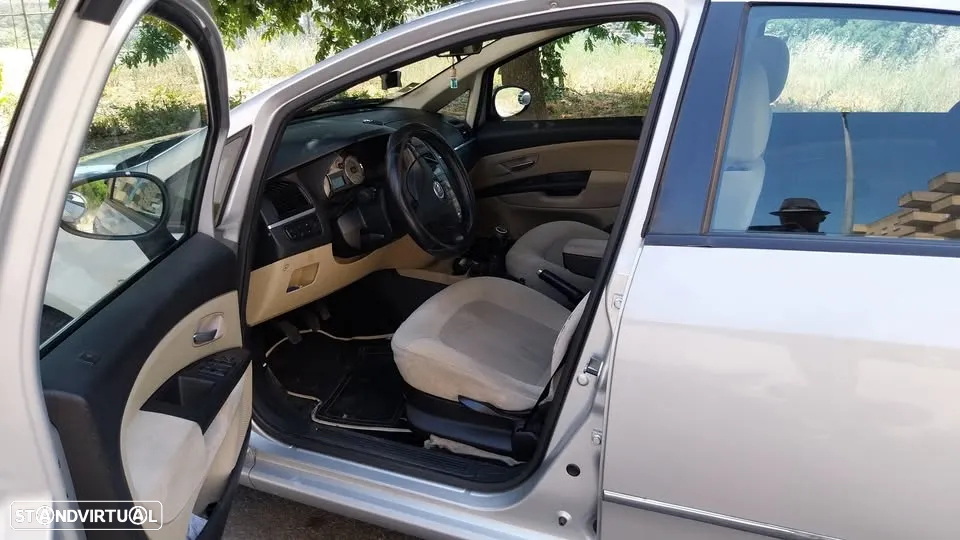 Fiat Linea 1.3 M-Jet Emotion - 3