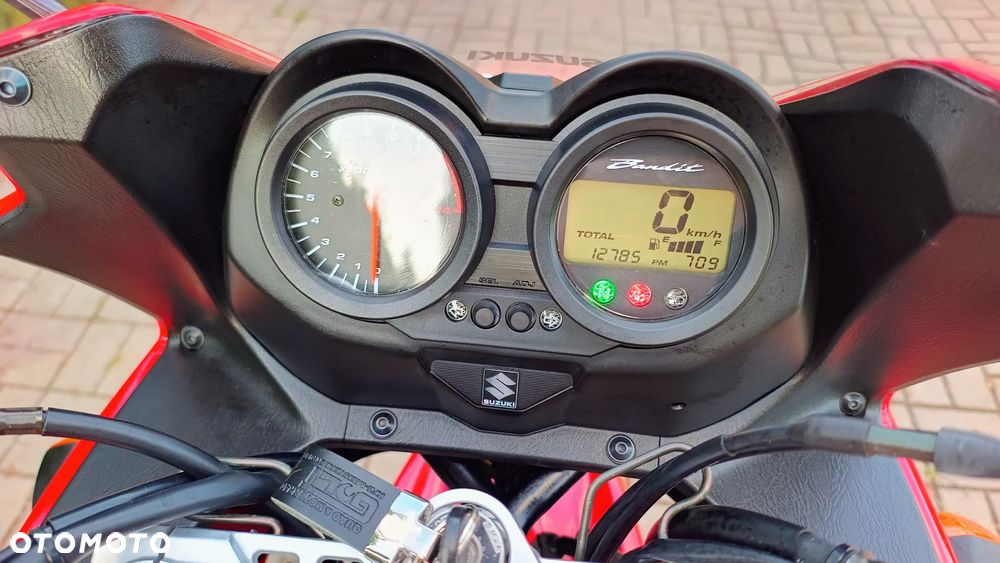 Suzuki Bandit - 17