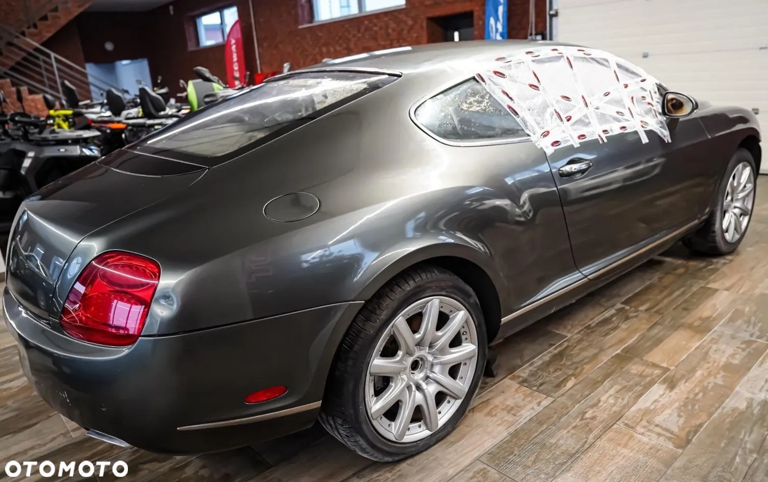 Bentley Continental GT Standard - 7
