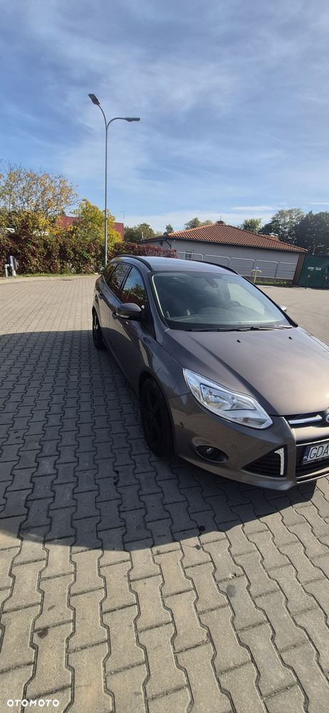 Ford Focus 2014 photo 2