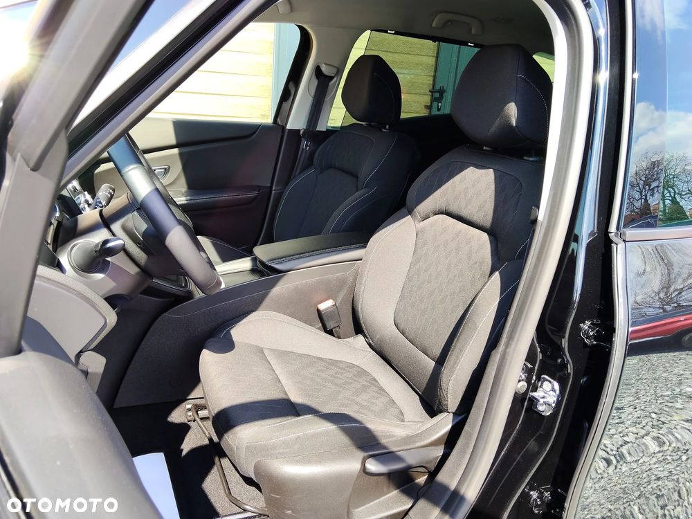 Renault Scenic TCe 140 GPF EDC LIMITED - 12