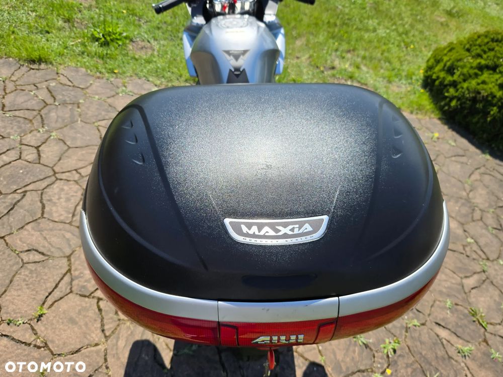 Honda CBF - 8