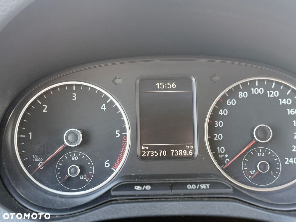 Volkswagen Amarok 2.0 BiTDI Autm Canyon - 10