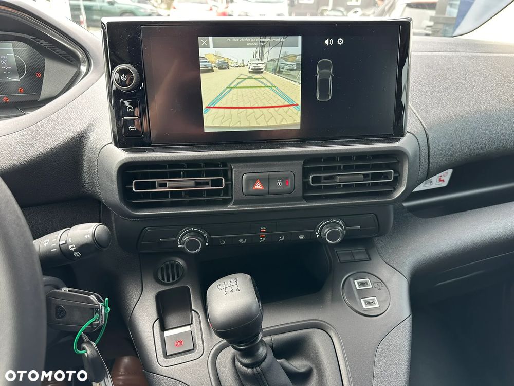 Peugeot Partner Furgon Załogowy XL Diesel 100KM Manual - 18