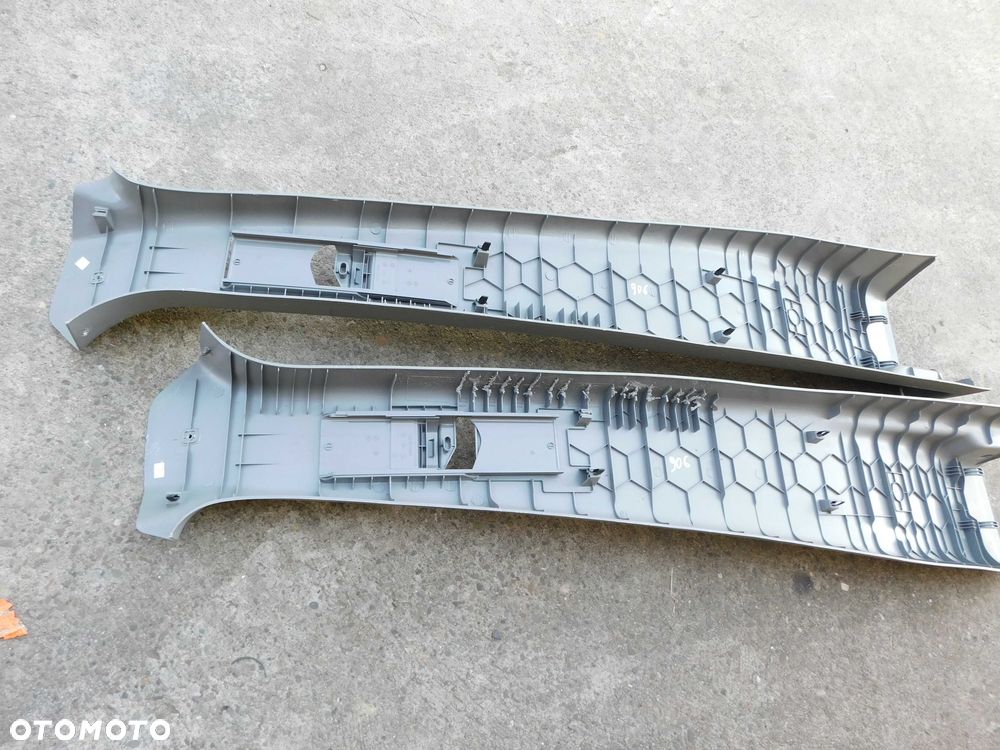 Plastiki Boczne Słupków Mercedes Sprinter 906 Niski Dach Komplet 2szt - 6