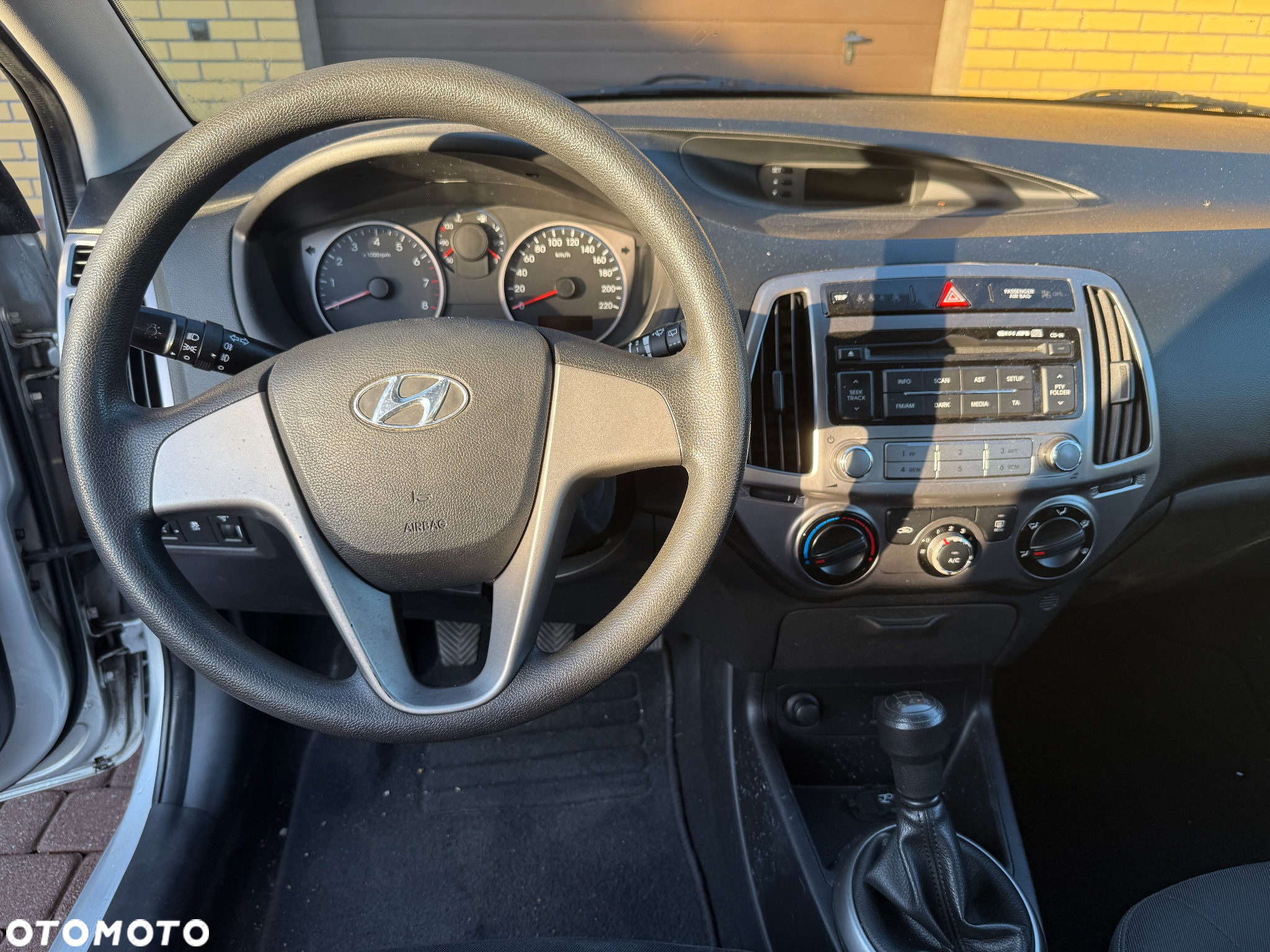 Hyundai i20 - 14
