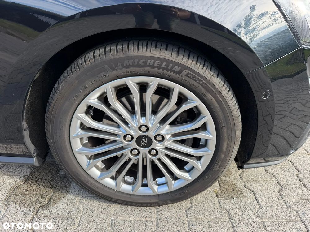 Ford Focus 2.0 EcoBlue Titanium Business - 35