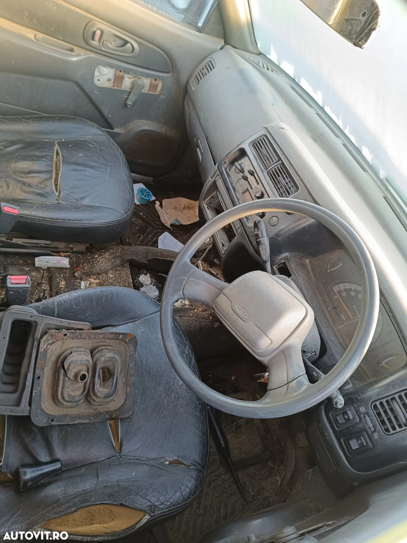 Dezmembrez Mitsubishi l200 fabr 1997 2.5d - 2