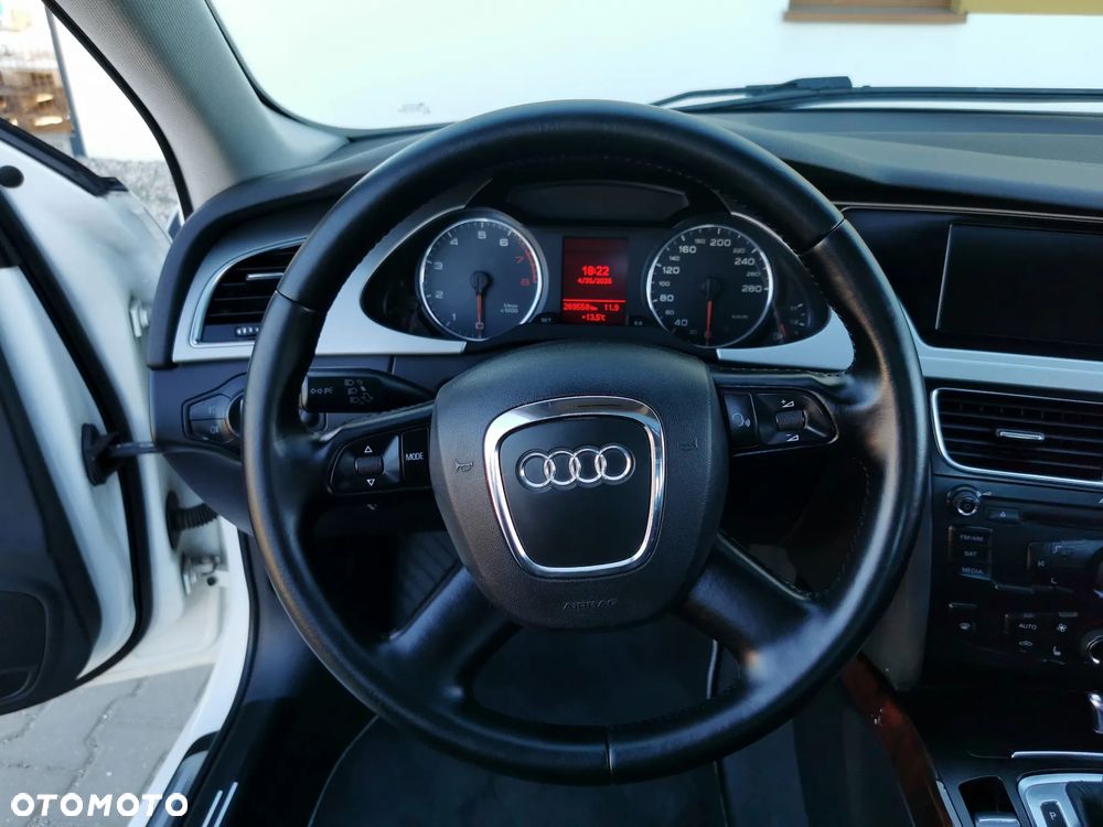 Audi A4 Limousine 2.0 TFSI quattro S tronic S line Sportpaket (plus) - 13