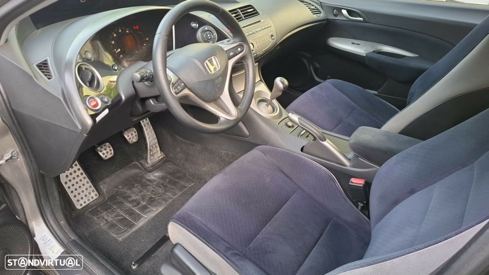 Honda Civic 1.4 Comfort - 7