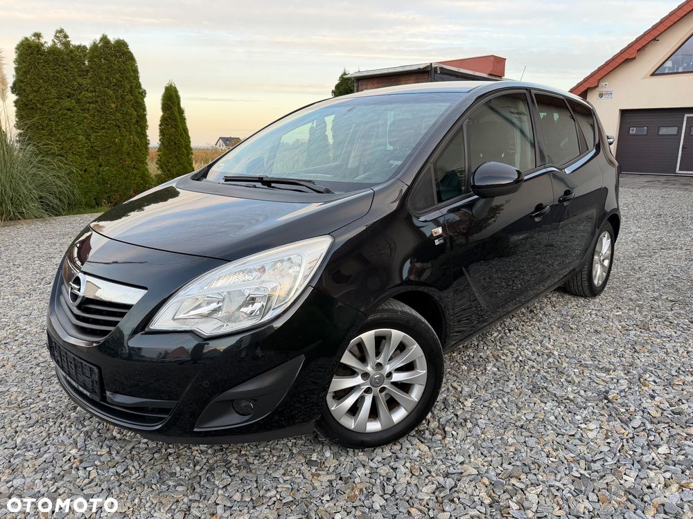 Opel Meriva 2012 photo 2