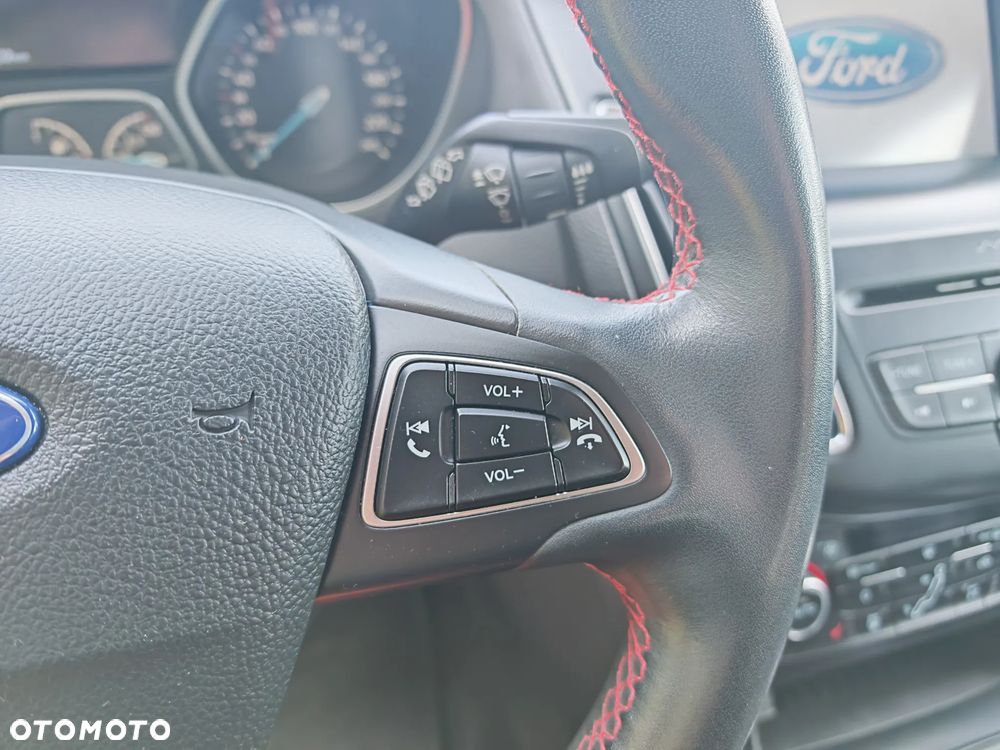 Ford Focus 1.5 EcoBoost ST-Line ASS - 19