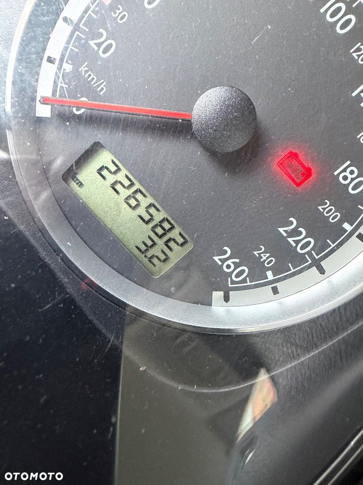 Volkswagen Golf 1.8 20V Turbo GTI - 9