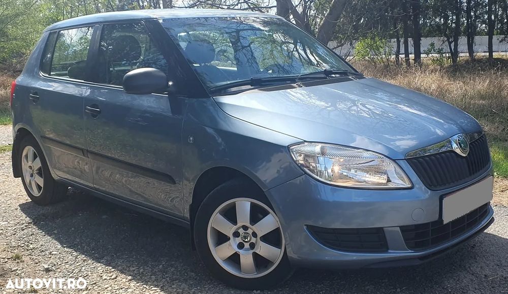 Skoda Fabia 1.2 HTP Ambiente - 1