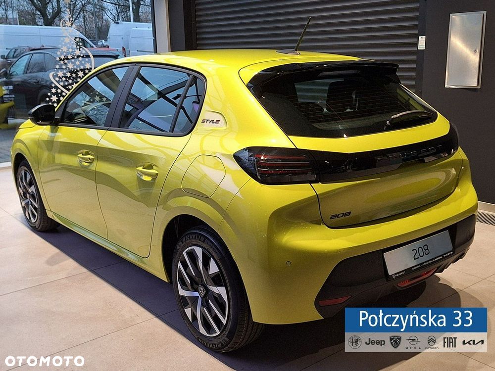 Peugeot 208 - 3