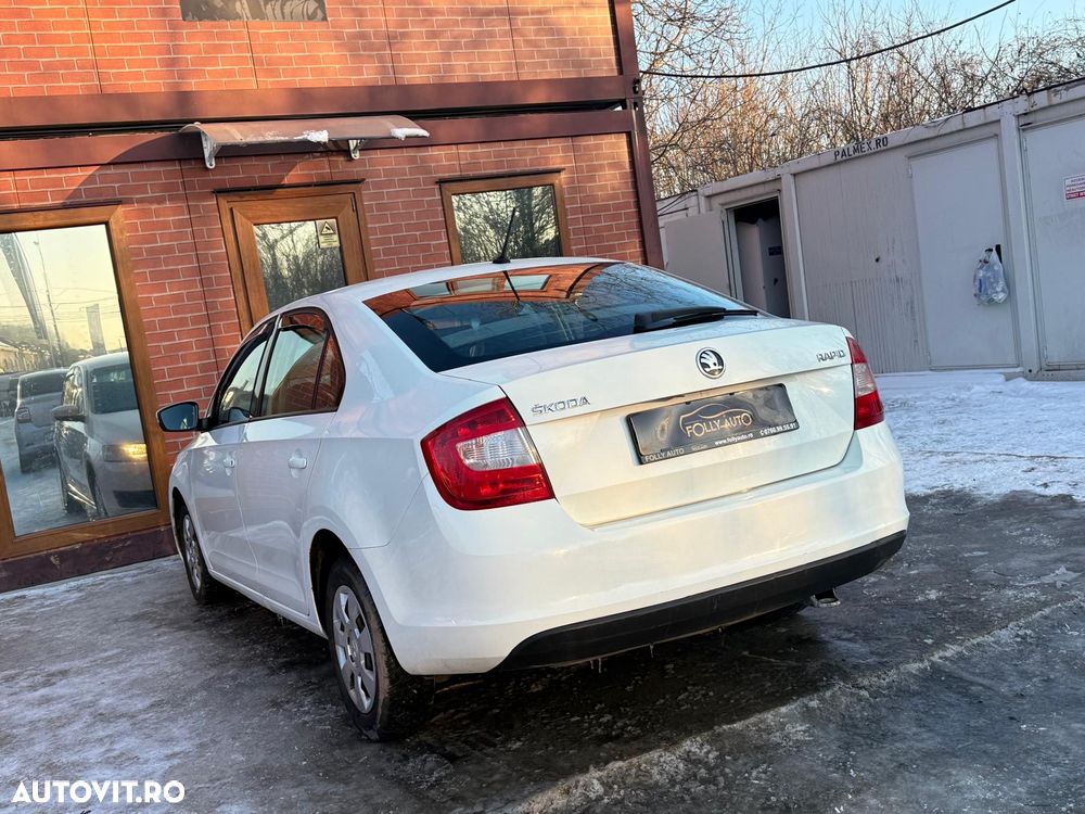 Skoda RAPID - 35