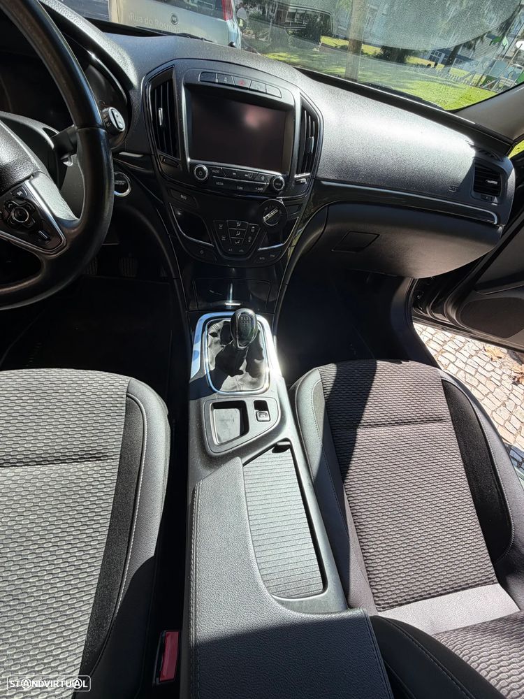 Opel Insignia Sports Tourer - 24
