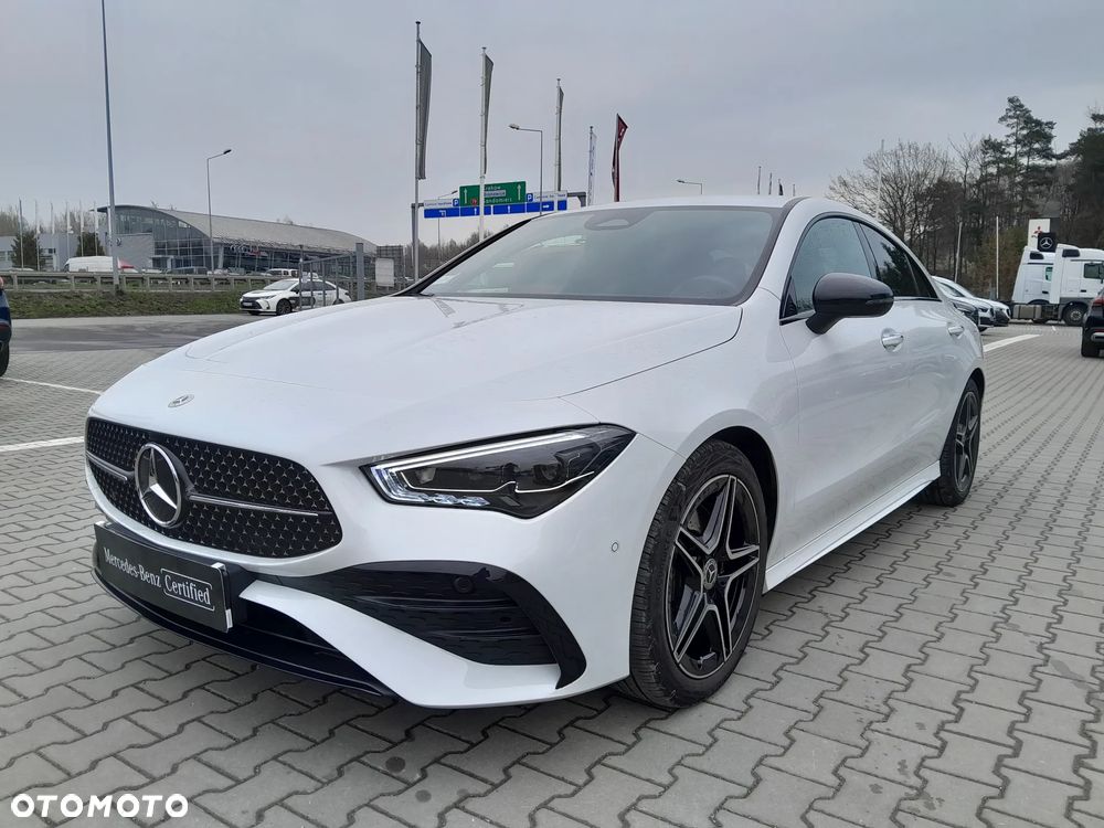 Mercedes-Benz CLA 200 AMG Line 7G-DCT - 1