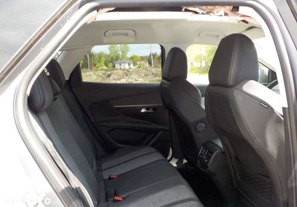 Peugeot 3008 - 22