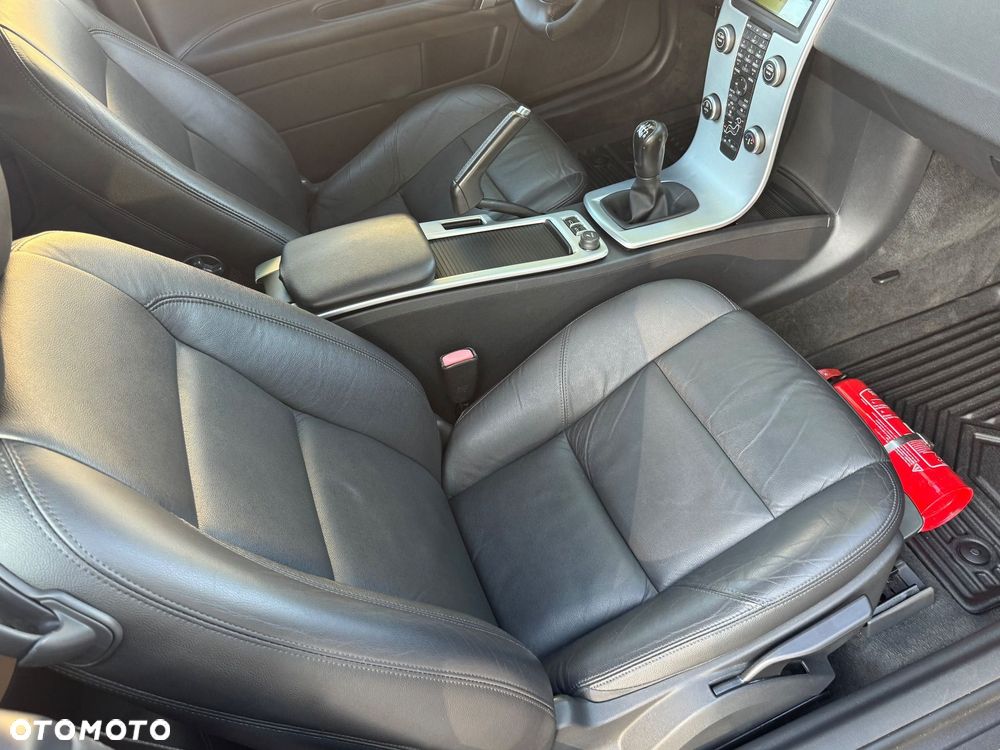 Volvo C70 D3 Summum - 23