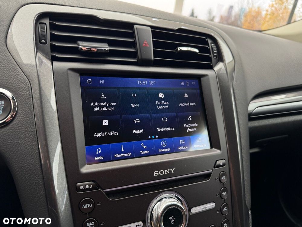 Ford Mondeo - 36