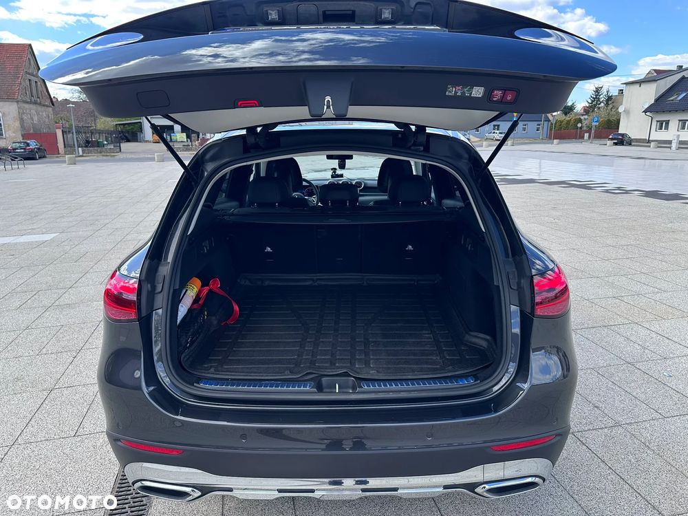 Mercedes-Benz GLC 220 d mHEV 4-Matic Avantgarde - 28