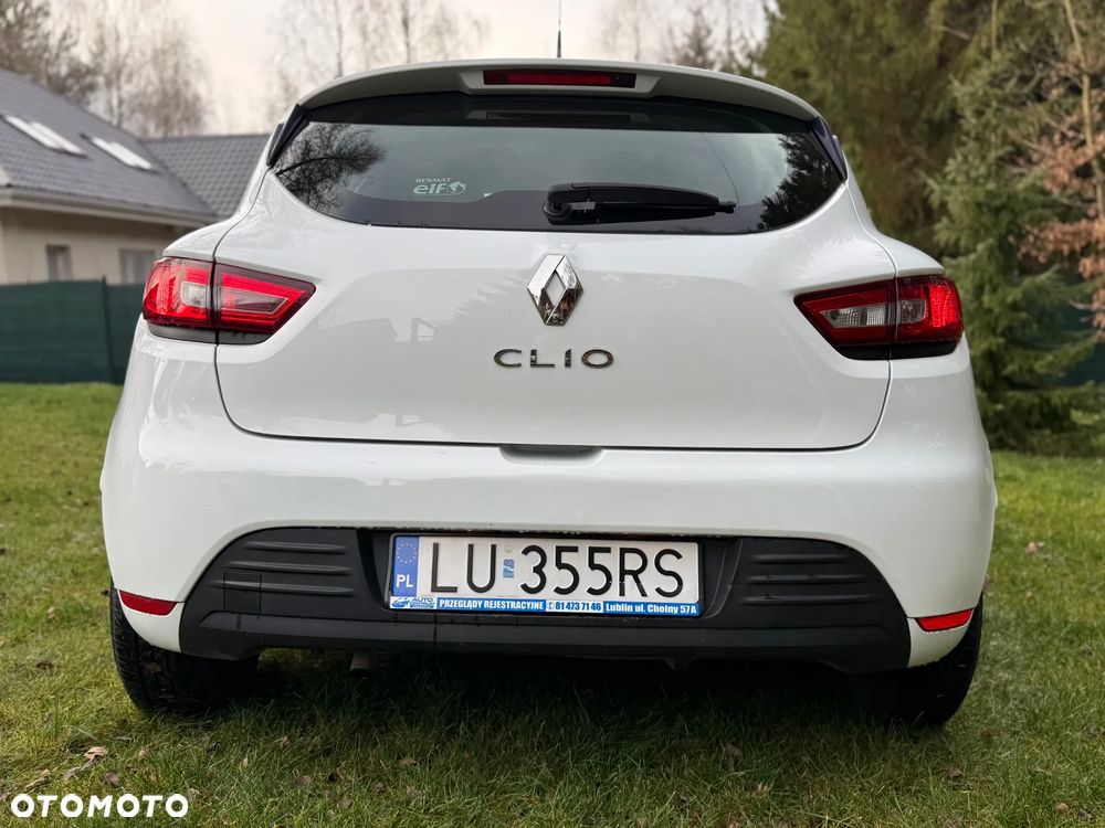 Renault Clio 1.2 16V Life - 4