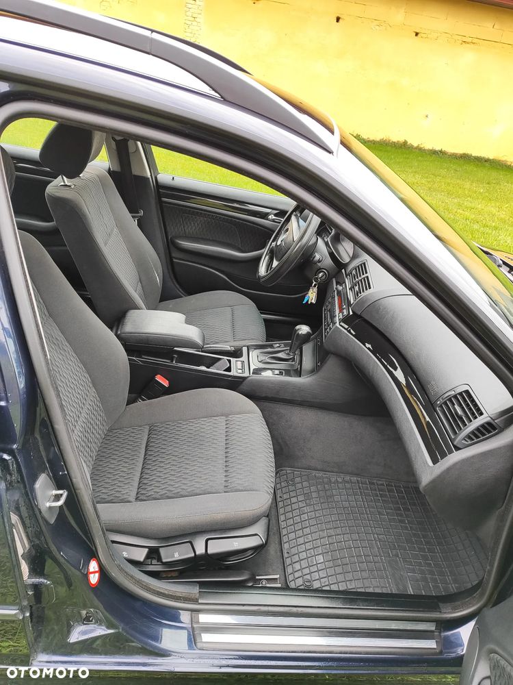 BMW Seria 3 - 25