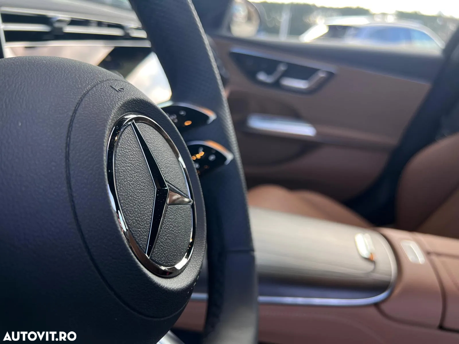 Mercedes-Benz E 300 4MATIC Aut. - 15