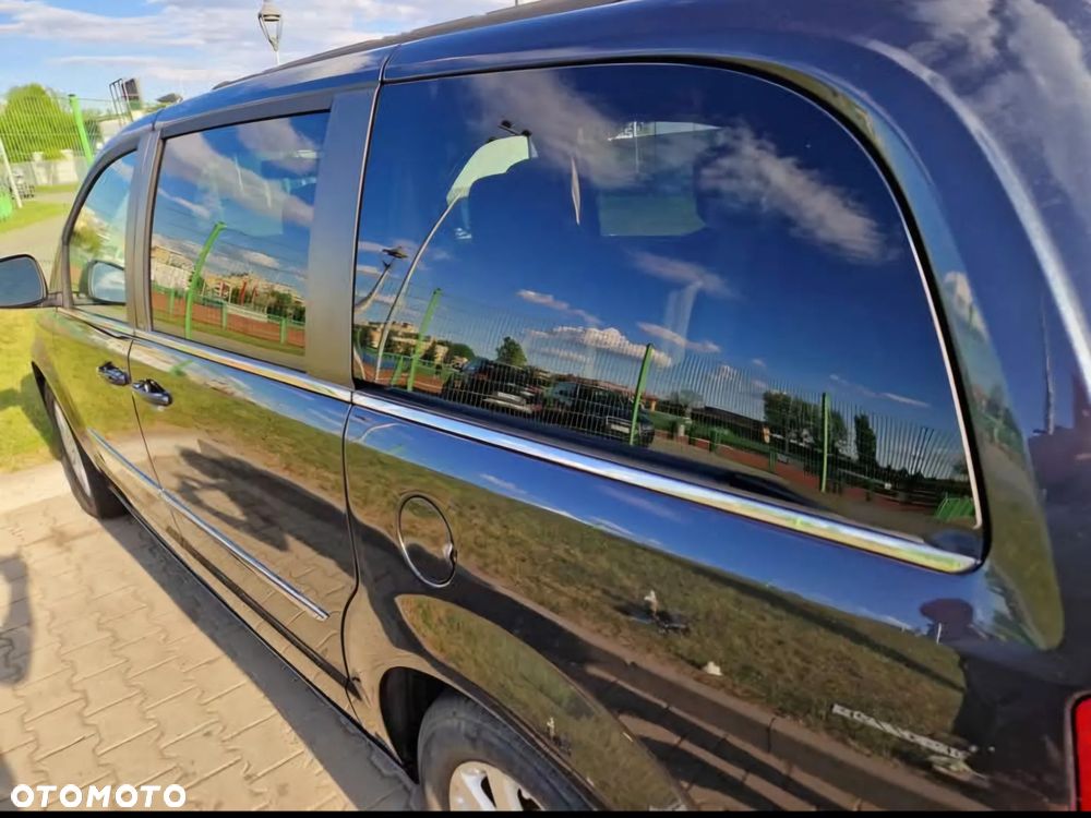 Chrysler Town & Country 3.6 Touring - 6