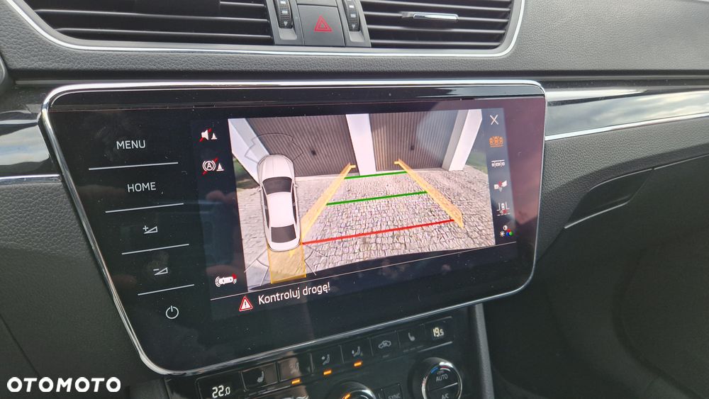 Skoda Superb 2.0 TSI 4x4 L&K DSG - 26