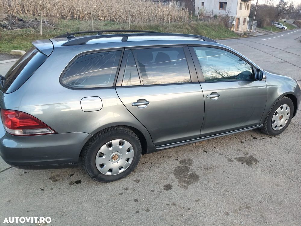 Volkswagen Golf 1.6 TDI BlueMotion Technology DPF Comfortline - 2