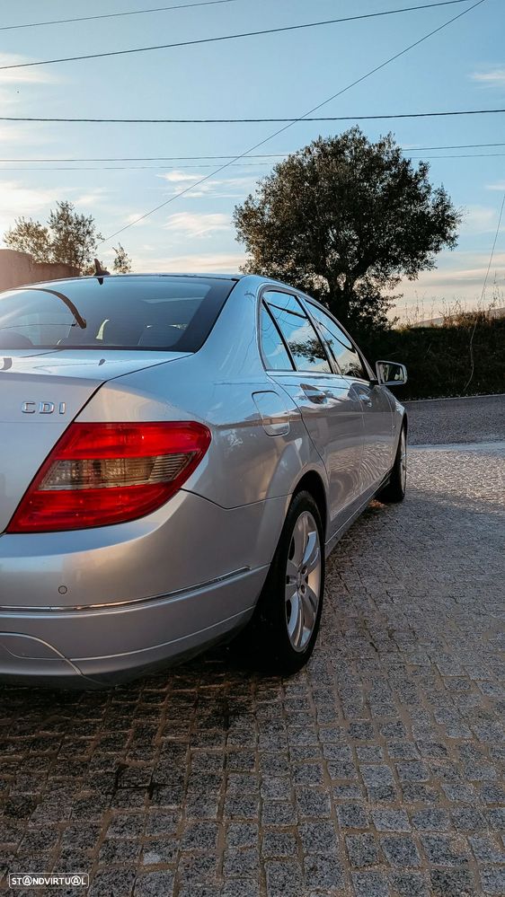 Mercedes-Benz C 220 CDI DPF BlueEFFICIENCY - 7