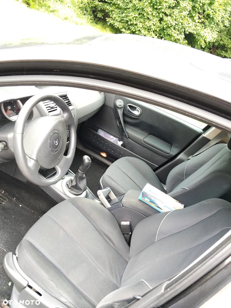 Renault Megane 1.6 Confort Dynamique - 3