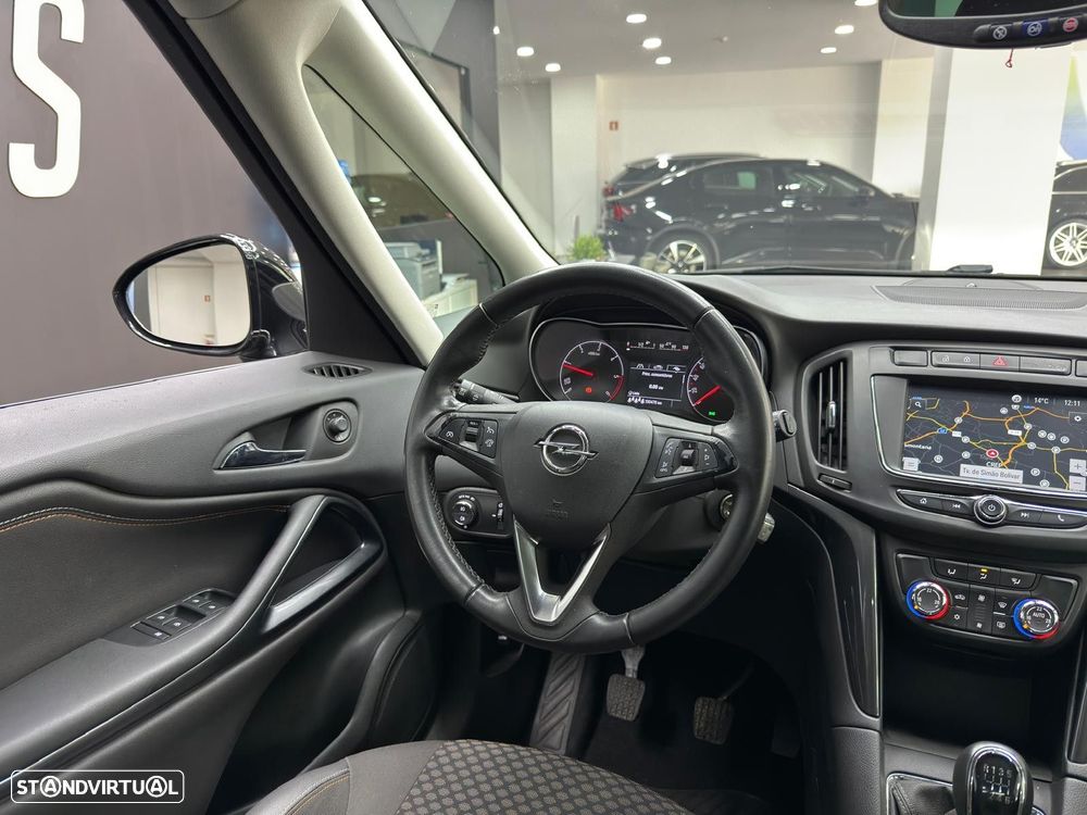 Opel Zafira 1.6 CDTi 120 Anos S/S - 19