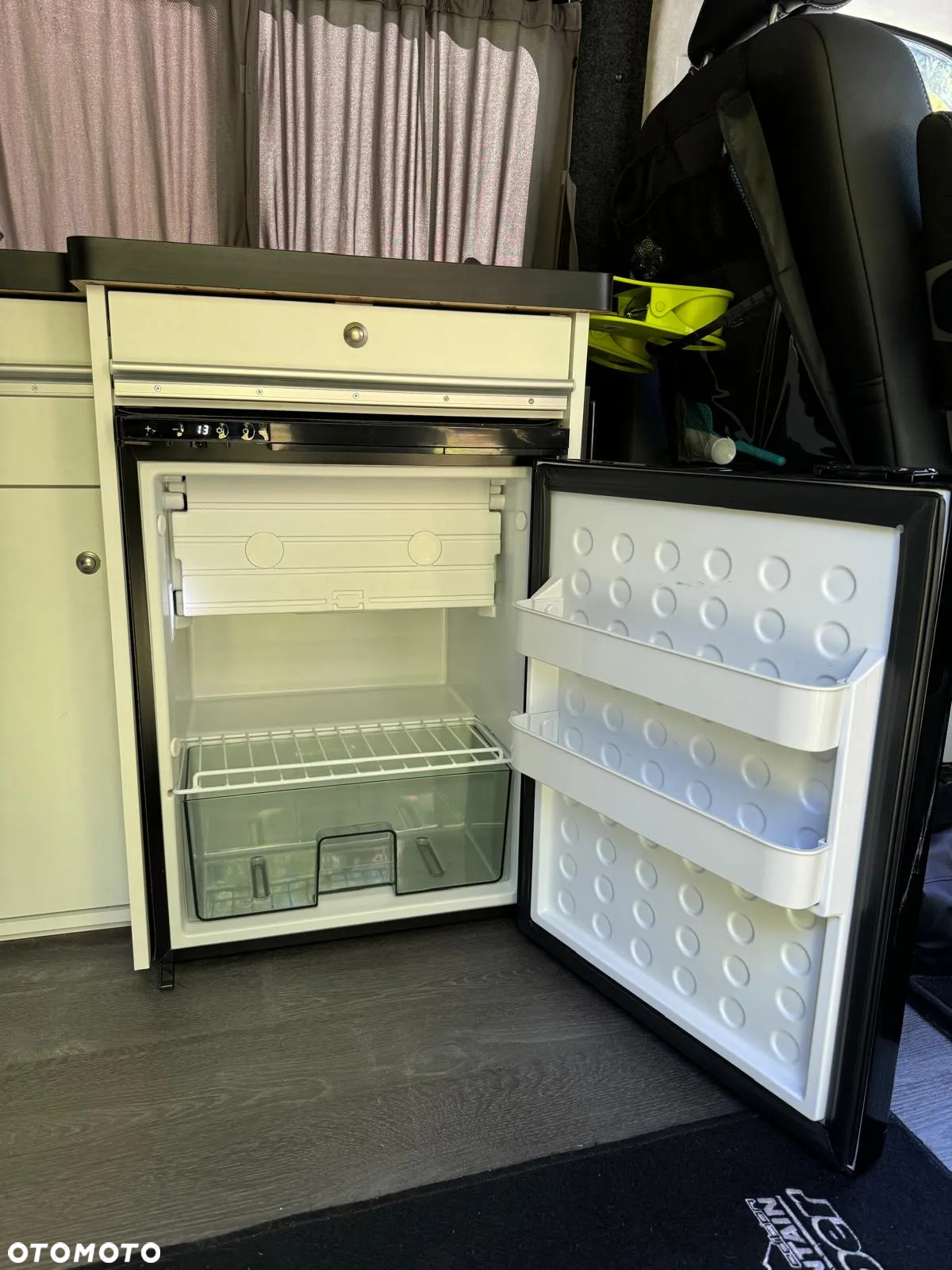 Volkswagen Transporter - 18