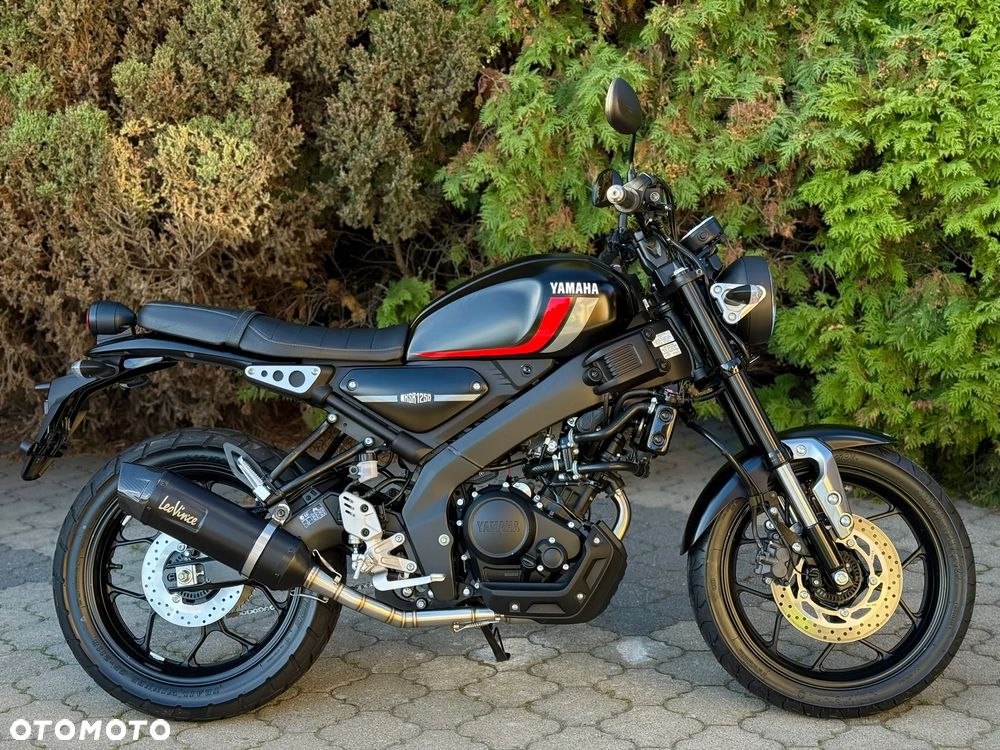 Yamaha XSR - 2