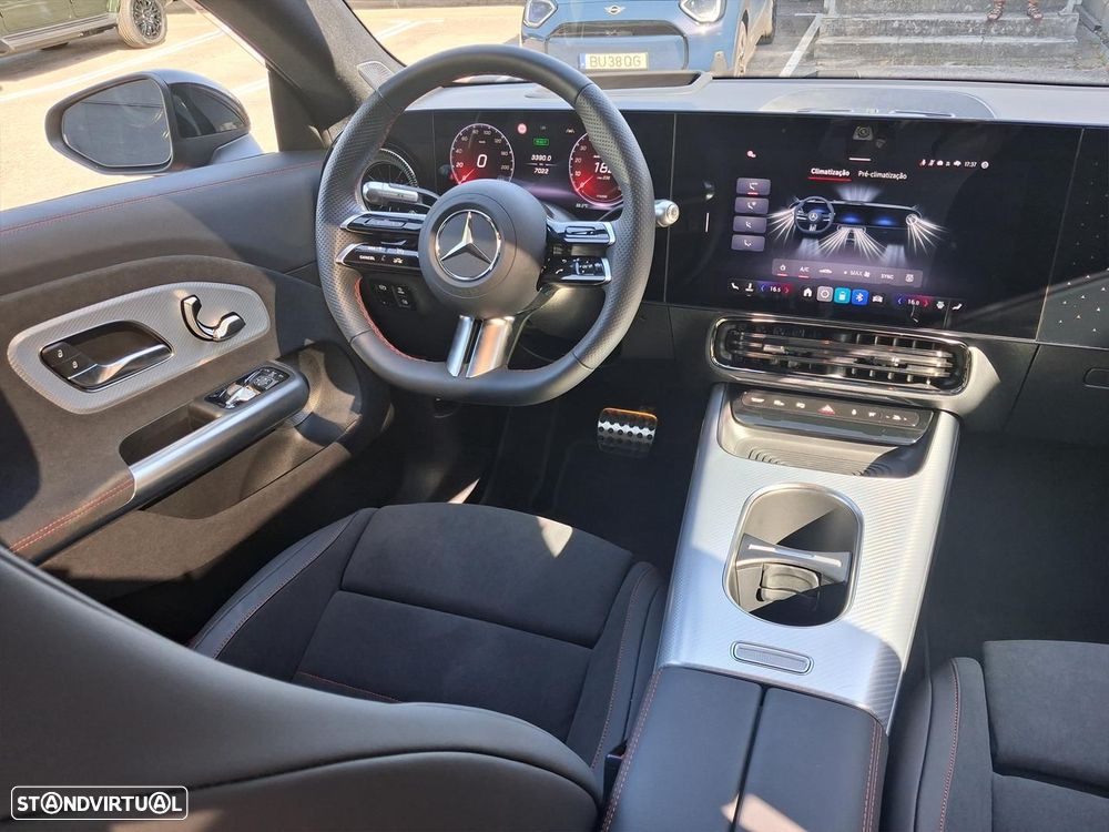 Mercedes-Benz CLA 250+ EQ - 18