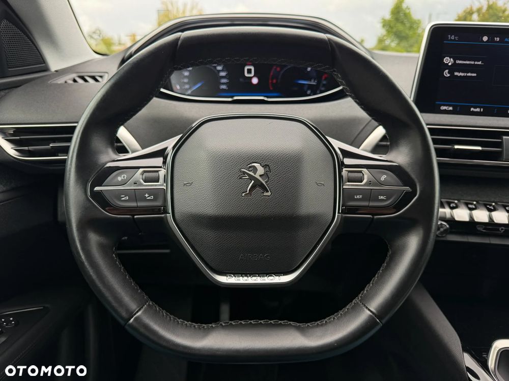 Peugeot 3008 1.5 BlueHDi Allure S&S - 23