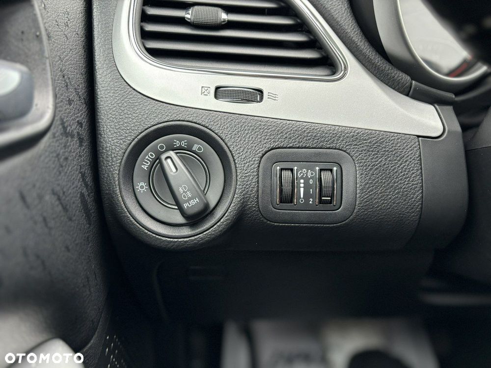 Fiat Freemont 2.0 Multijet 16V DPF Automatik Allrad Black Code - 17