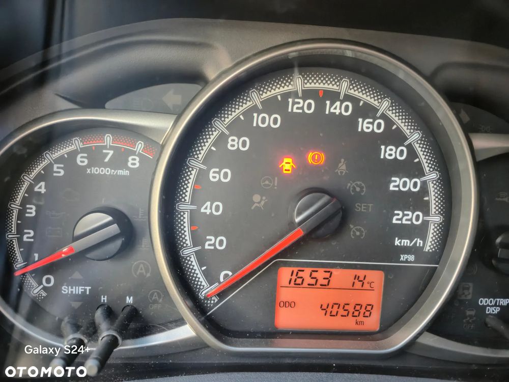Toyota Yaris - 14