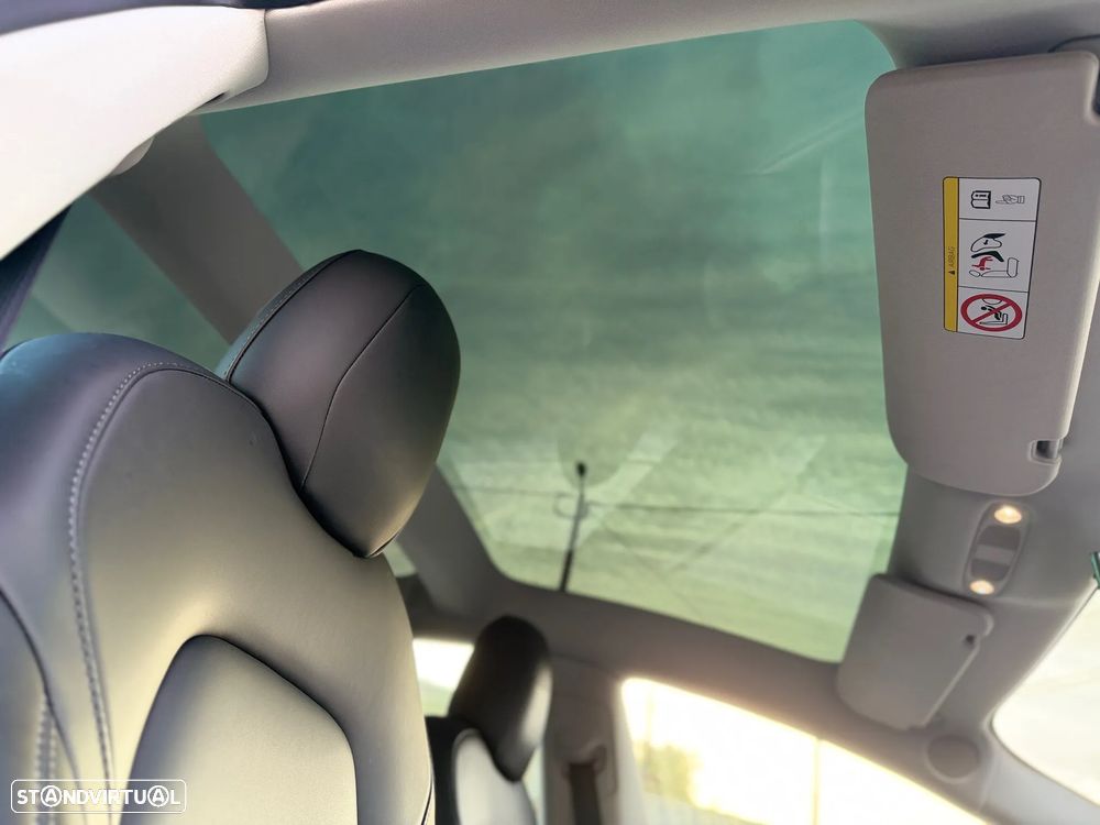 Tesla Model 3 Standard Range Plus RWD - 9